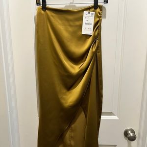 Zara Gold Midi Skirt Size Small